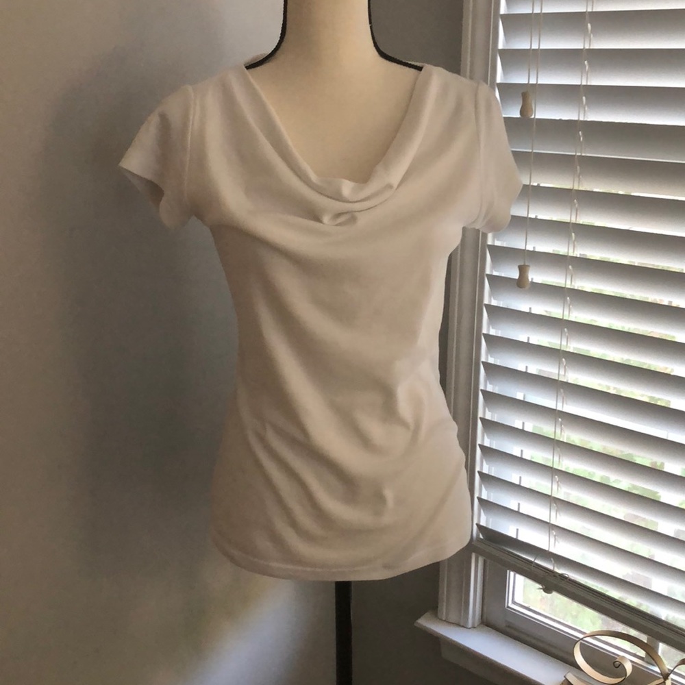 Magaschoni white top